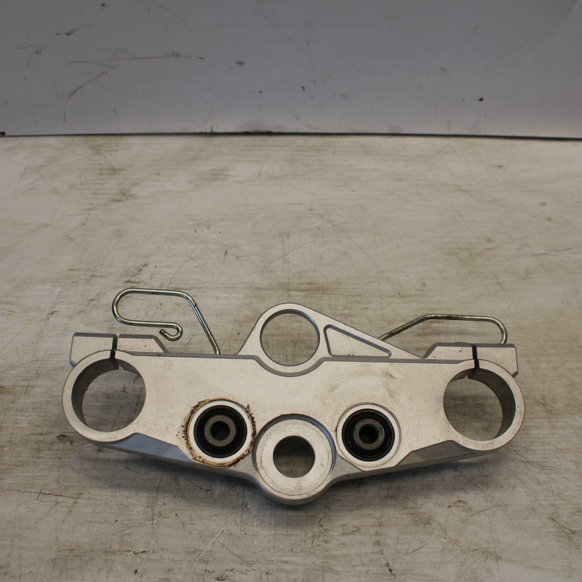 07-12 SUZUKI BANDIT 650F FORKS UPPER TRIPLE TREE CLAMP BB280