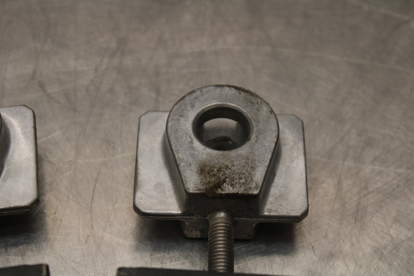 18-23 KAWASAKI NINJA 400 EX400 SWINGARM CHAIN TENSIONER ADJUSTMENT BB177