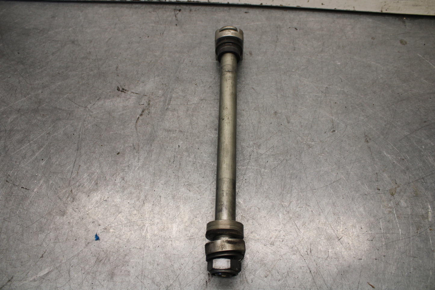 19-21 TRIUMPH SPEED TWIN 1200 REAR AXLE T2015060 BB653