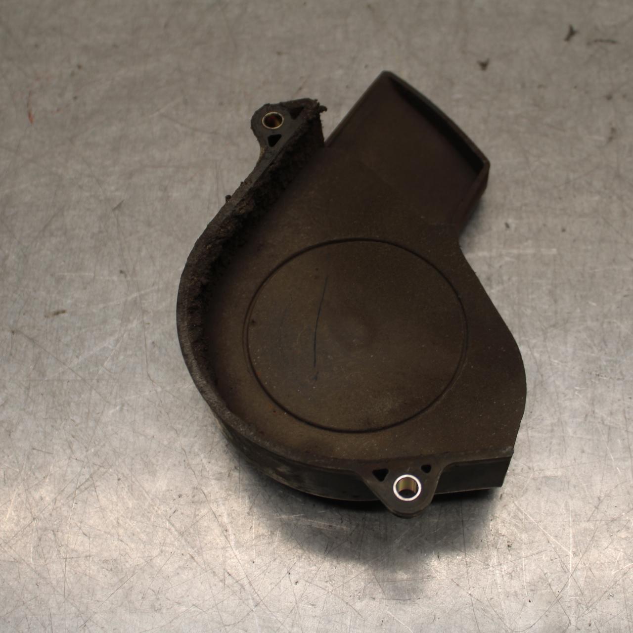 01-06 HONDA CBR600F4I ENGINE SPROCKET COVER BB644