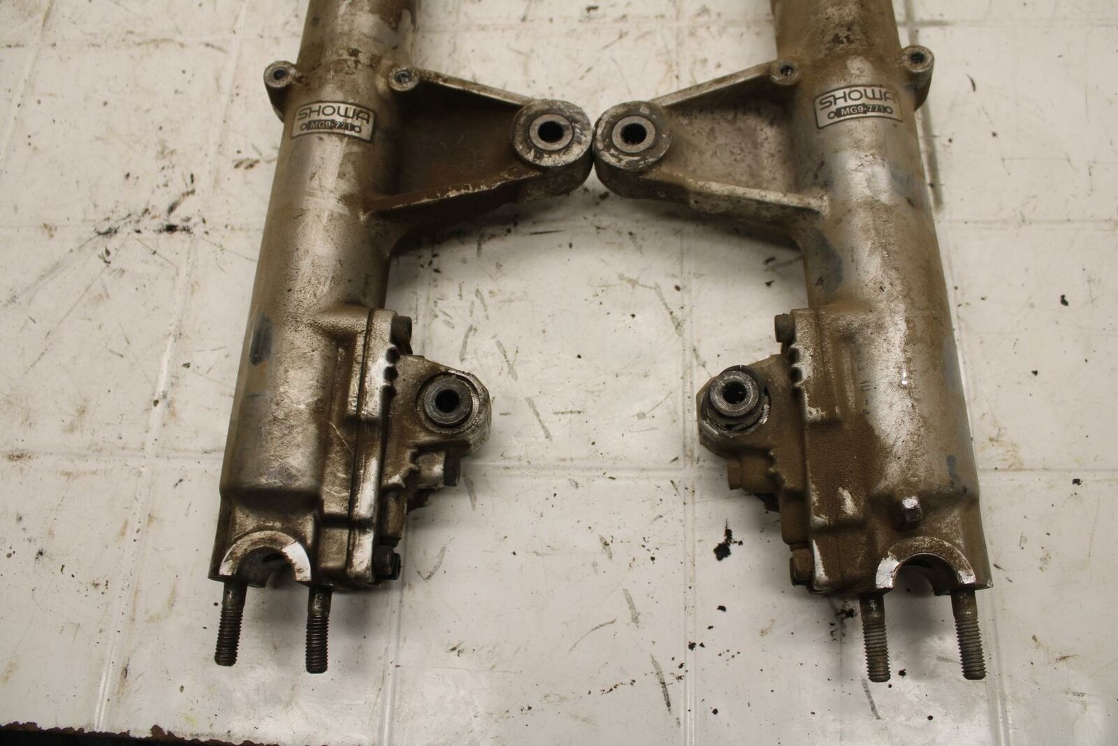 84-87 HONDA GOLDWING 1200 FRONT FORKS SHOCK SUSPENSION SET PAIR BB406