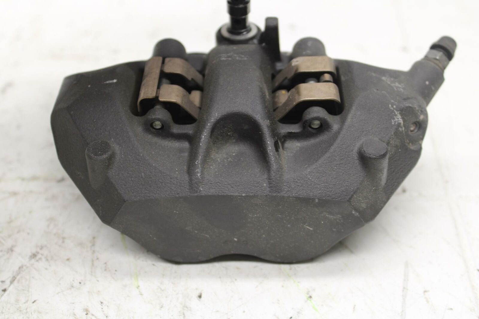 13-17 KAWASAKI NINJA ZX6R ZX636E RIGHT LEFT FRONT BRAKE CALIPER SET PAIR BB409