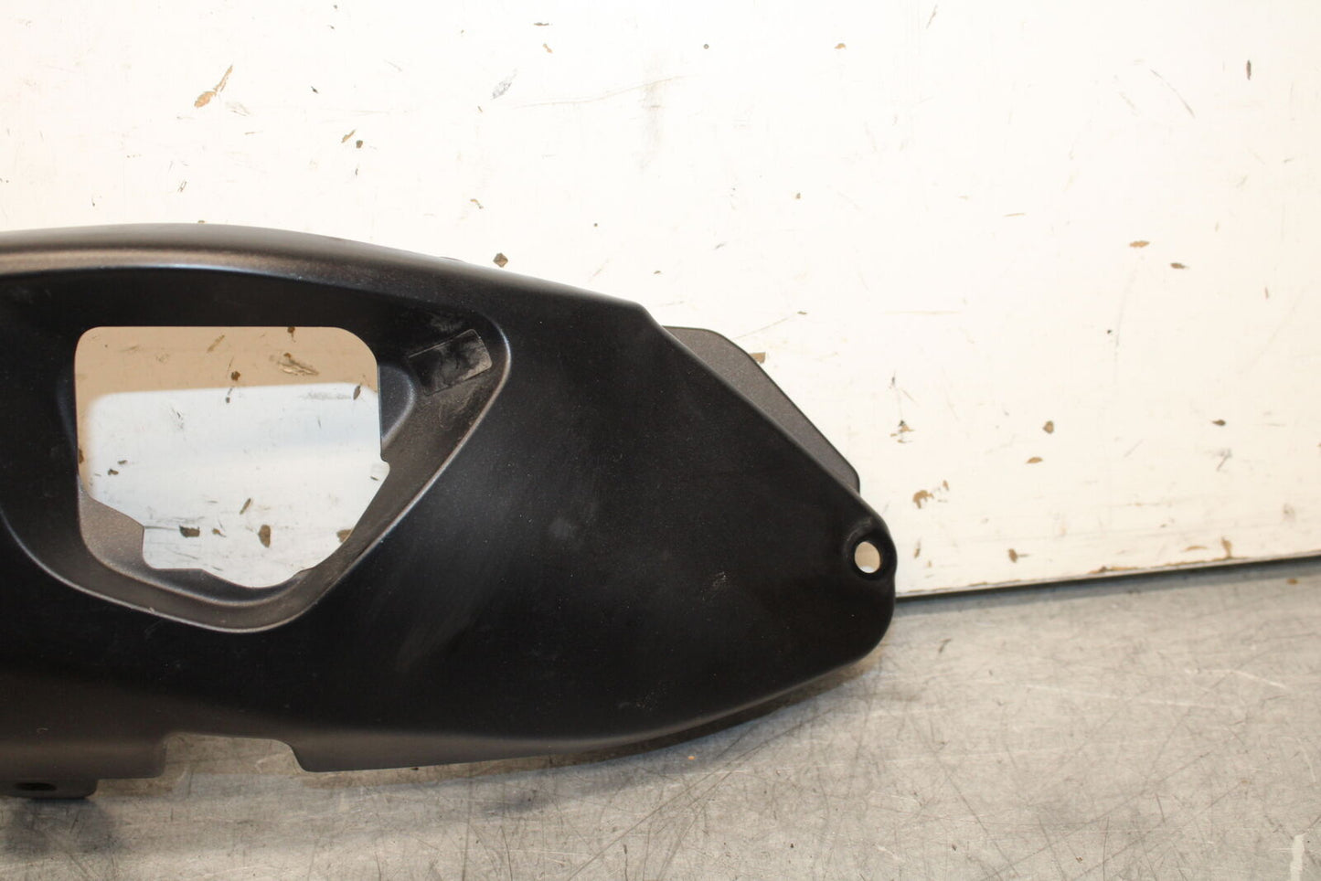 12-17 KAWASAKI ER-6N Z650 RIGHT REAR BACK TAIL FAIRING COWL SHROUD BB709