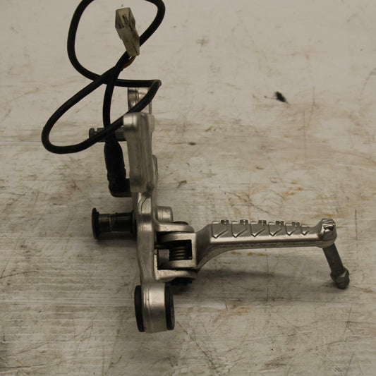 10-11 APRILIA RSV4 RIGHT REARSET REAR SET DRIVER FOOT PEG REST STOP  BB268