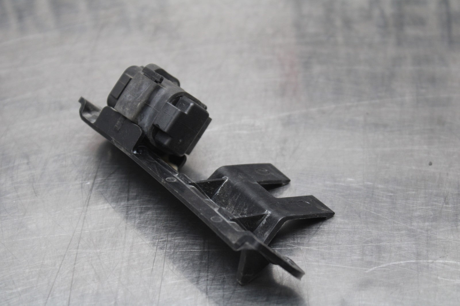 08-10 SUZUKI GSXR 600 TIP OVER BANK ANGLE CRASH SENSOR SWITCH  BB202