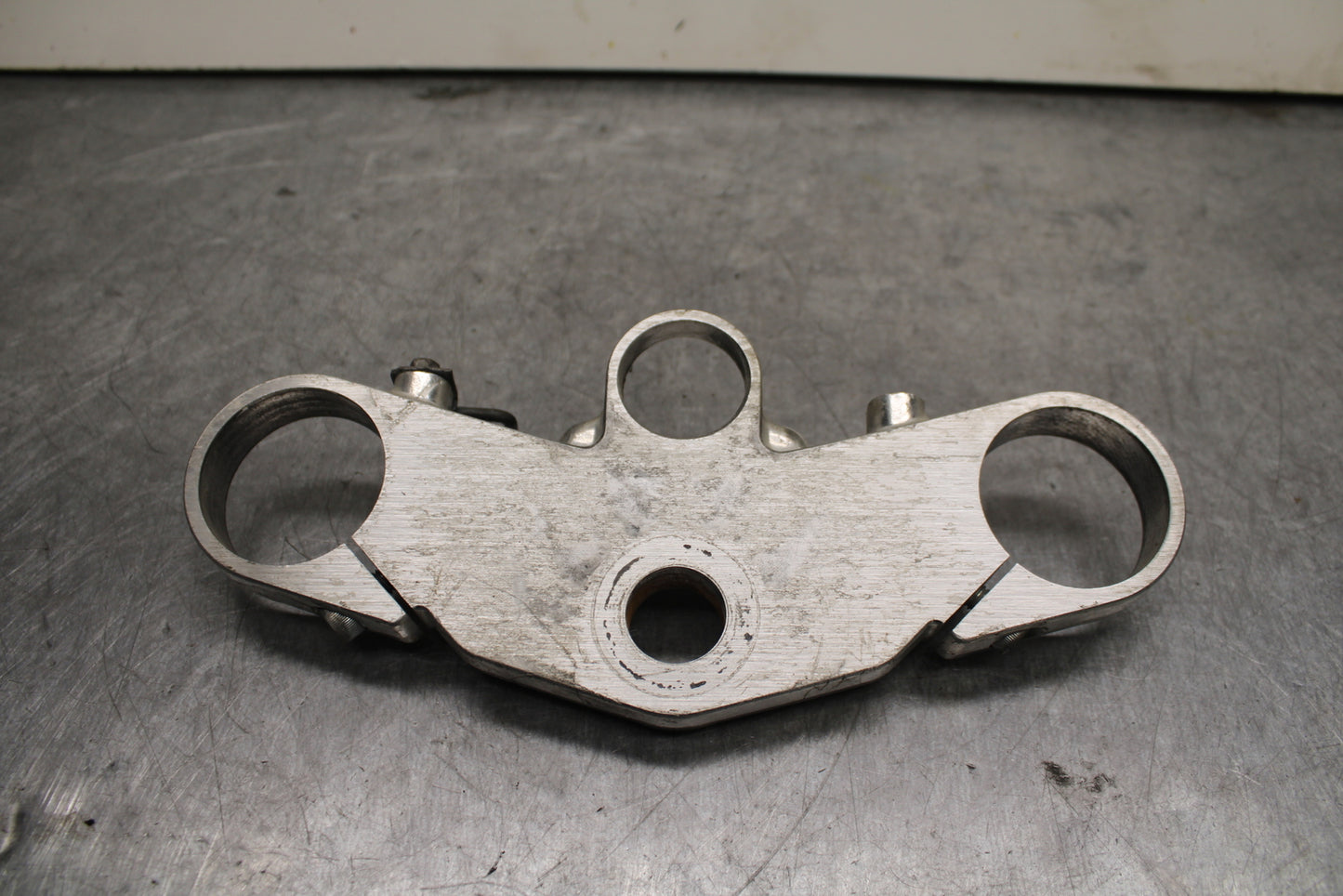 93-94 KAWASAKI NINJA ZX7R FORKS UPPER TRIPLE TREE CLAMP BB122