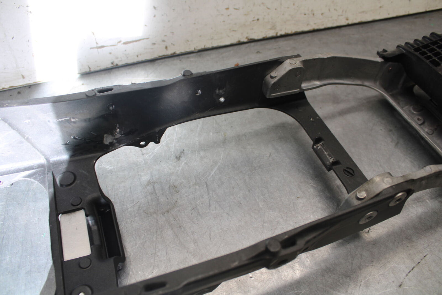 09-12 KAWASAKI NINJA ZX6R REAR SUBFRAME BACK SUB FRAME 32160-0399 BB698