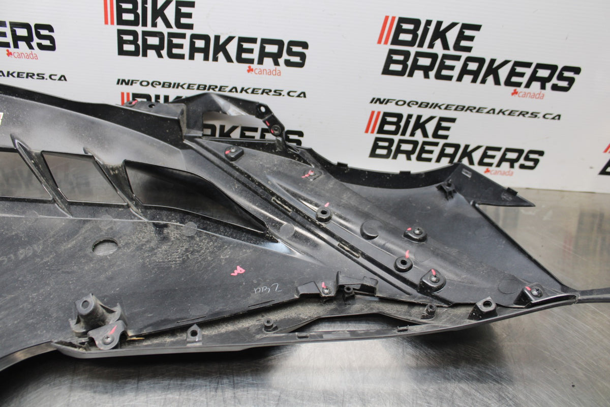 13-17 KAWASAKI NINJA 300 EX300 ABS LEFT MID UPPER SIDE FAIRING COWL BB187