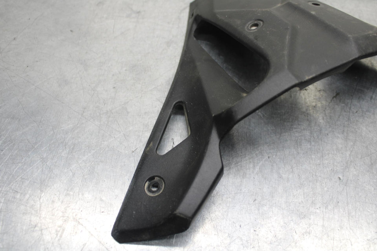 17-20 KAWASAKI NINJA 650 EX650 ABS FRONT CENTER COWL FAIRING BB88