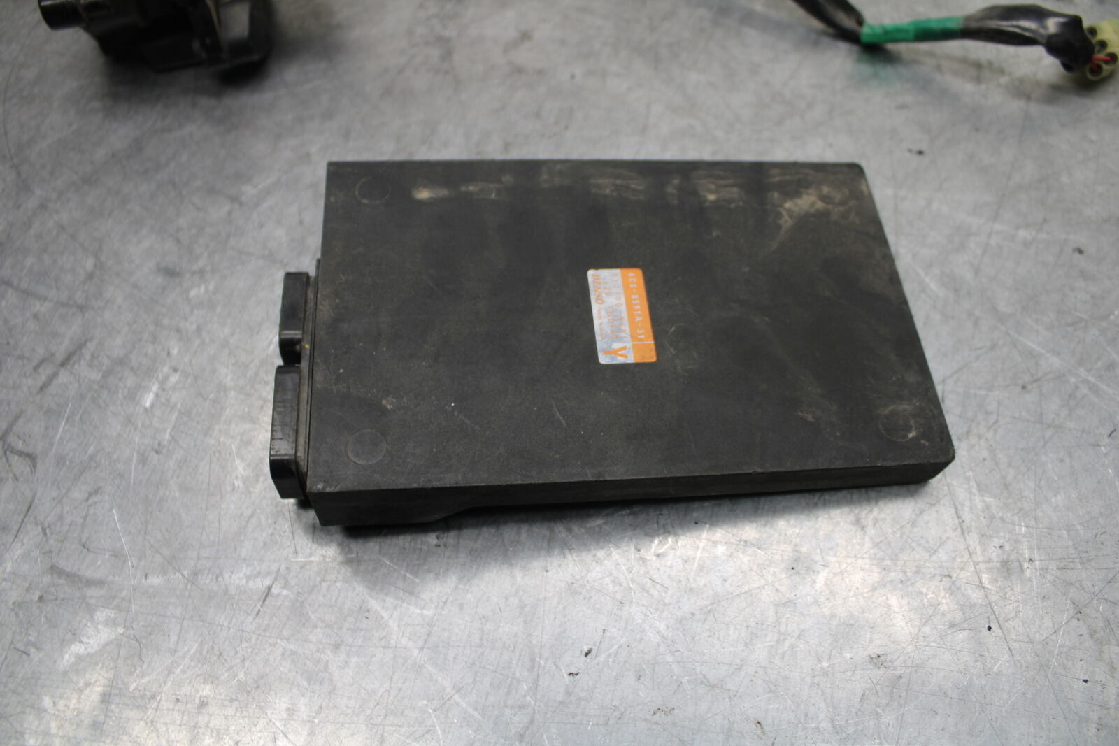 07-08 YAMAHA YZF R1 ECU COMPUTER ECM & LOCKSET/ GAS CAP BB724