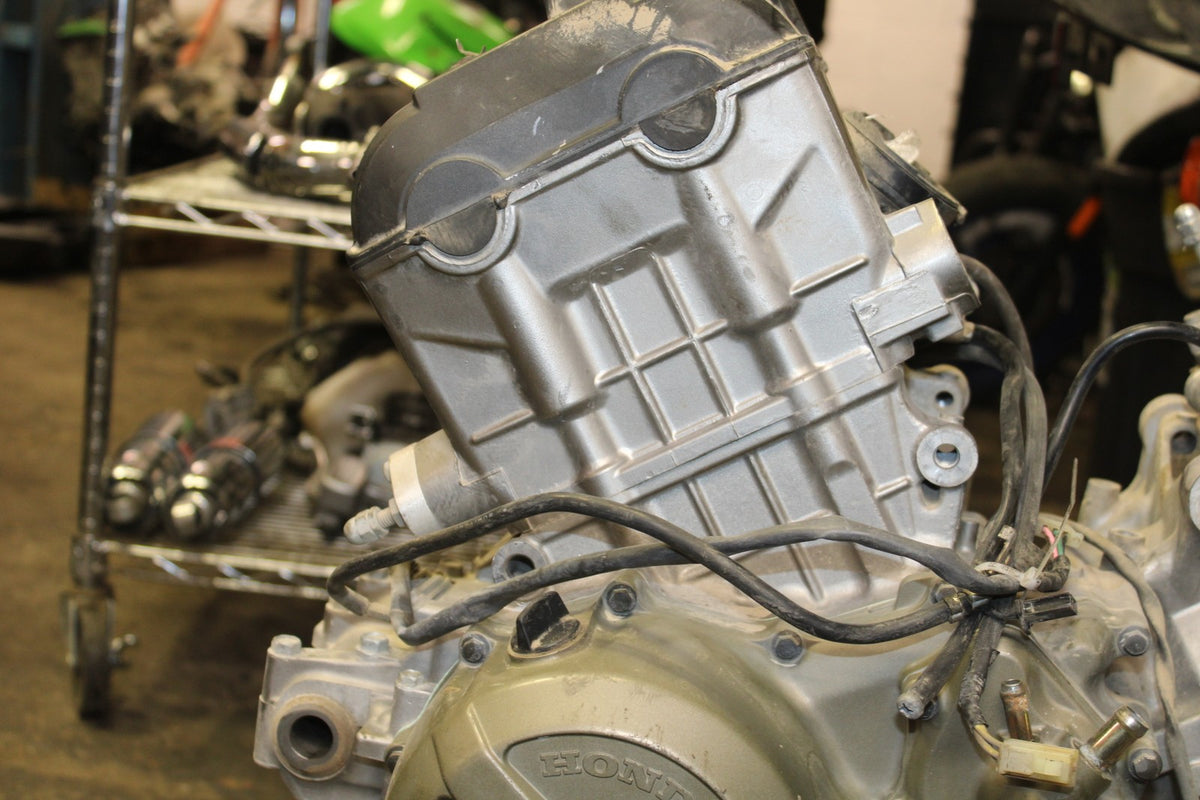 98-05 HONDA SUPER HAWK 1000 VTR1000F ENGINE MOTOR BB821