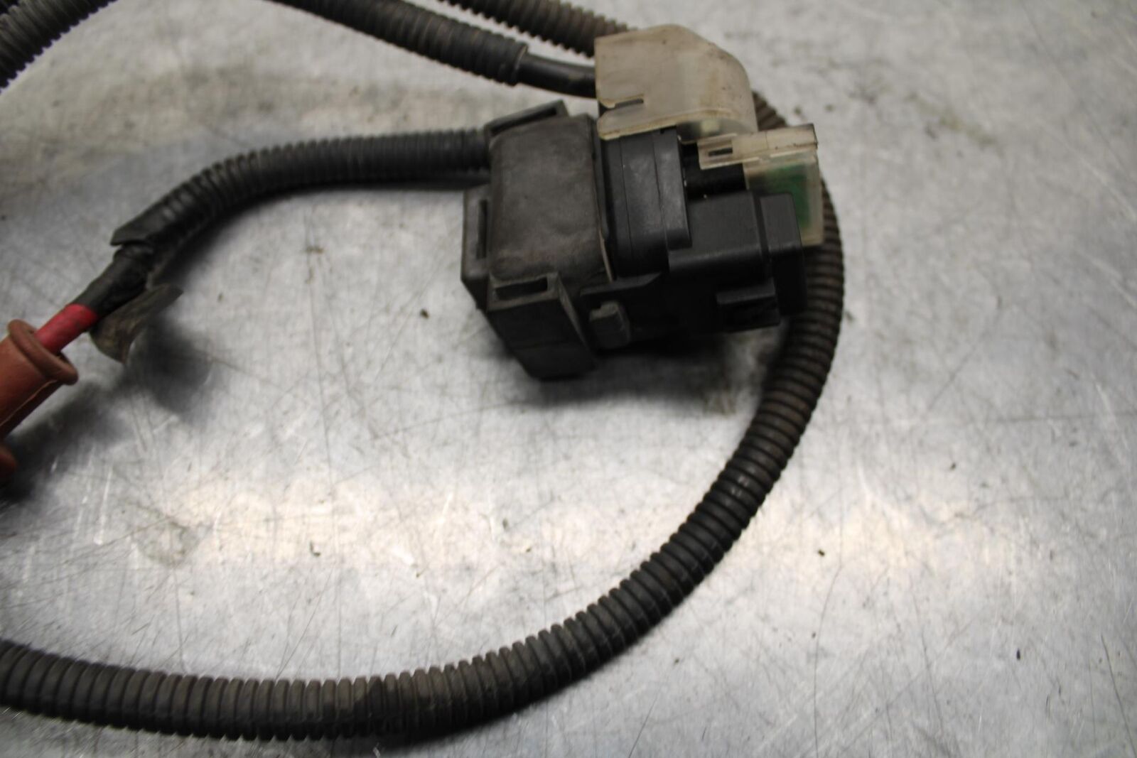 2002 Suzuki GSXR1000  STARTER RELAY STARTING MOTOR SWITCH 31800-35F00 BB73