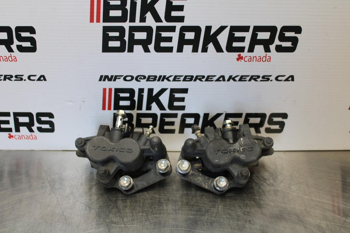 10 SUZUKI SV650 RIGHT LEFT FRONT BRAKE CALIPER SET PAIR CALIPERS BB181