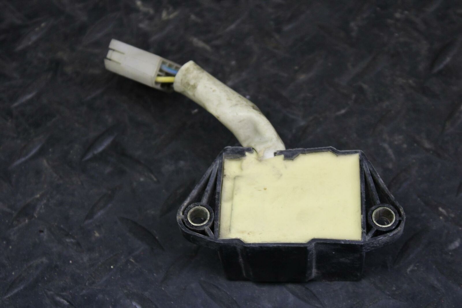 80-81 YAMAHA XS1100 SPECIAL RESERVE LIGHT  BLINKER RELAY SWITCH bb174