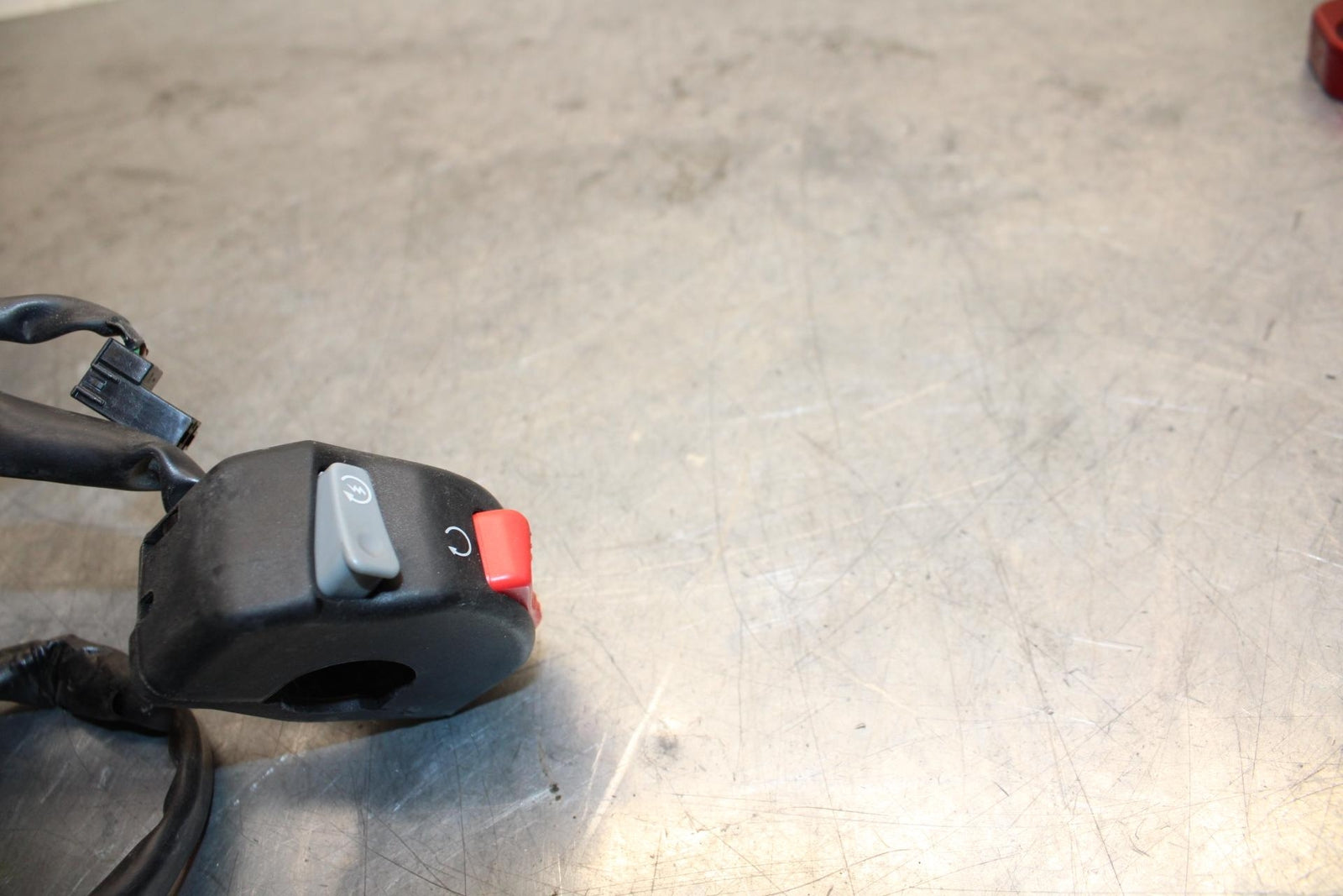 08-09 KAWASAKI NINJA ZX14R RIGHT  HANDLE KILL OFF START SWITCH SWITCHES BB73