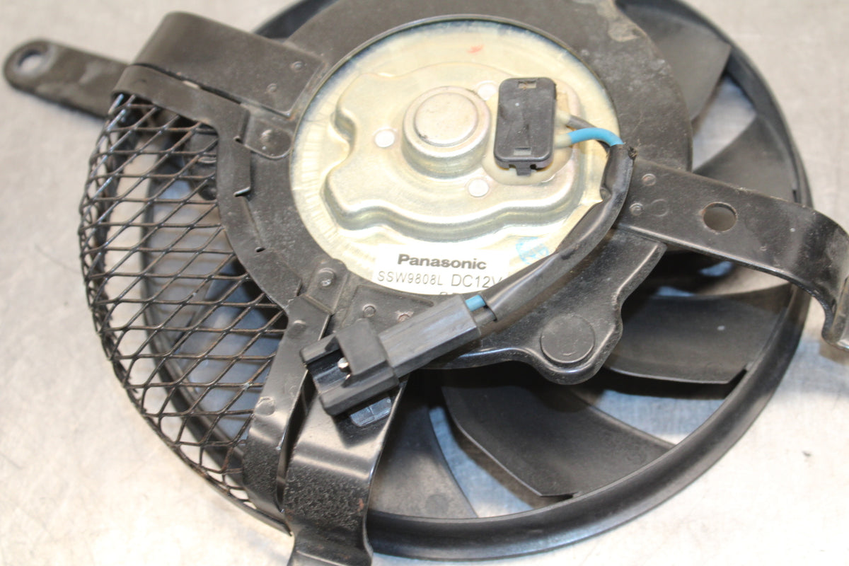 09 SUZUKI GSXR600 ENGINE RADIATOR COOLING FAN BB759