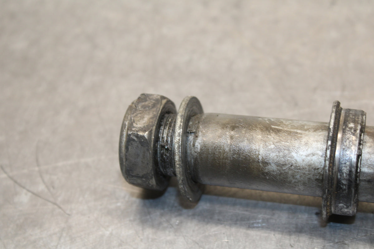 03-04 HONDA CBR600RR REAR AXLE BACK WHEEL RIM PIVOT BOLT AXEL BB127