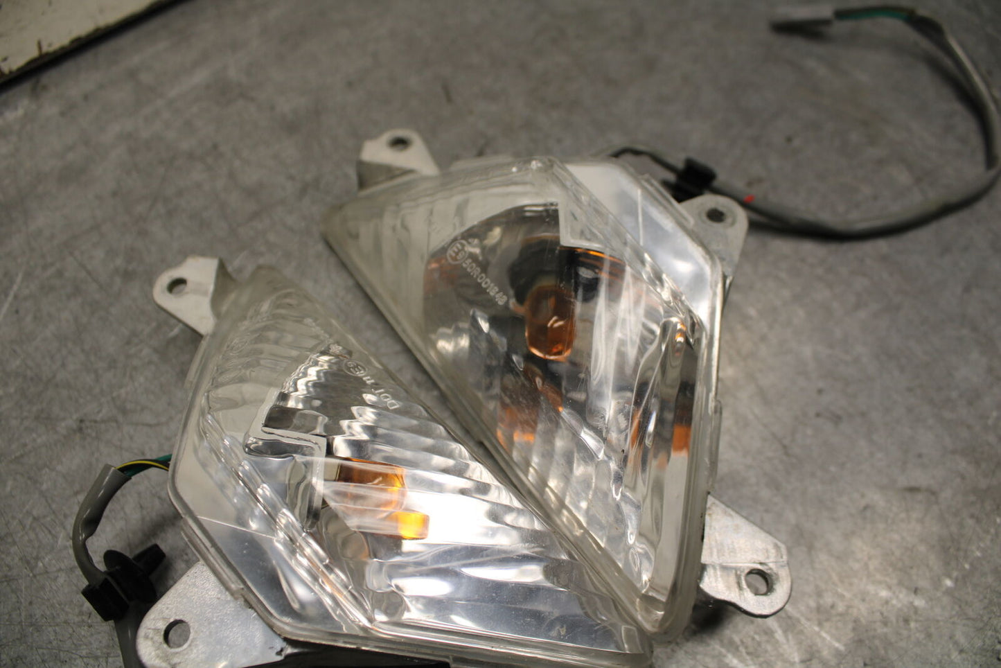 13-18 KAWASAKI NINJA ZX6R FRONT LEFT RIGHT TURN SIGNALS LIGHT INDICATORS BB666