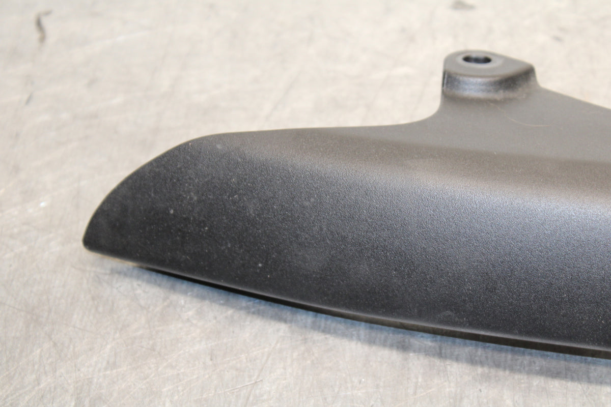 19-23 KAWASAKI NINJA ZX6R REAR BACK DRIVE CHAIN GUARD COVER SHIELD BB749
