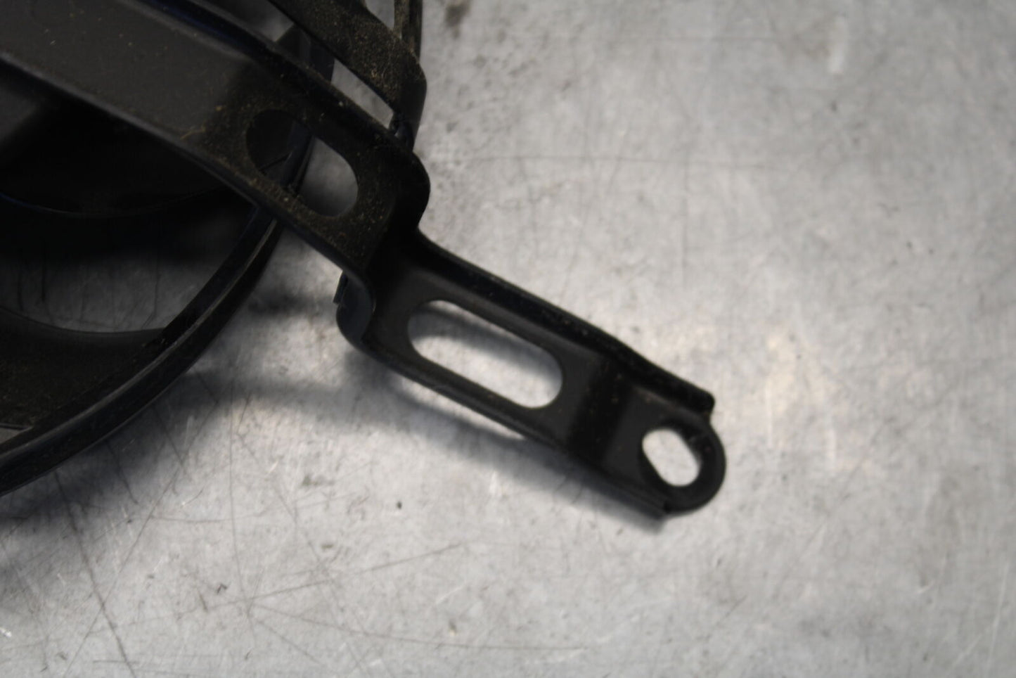 05-06 SUZUKI GSXR1000 ENGINE RADIATOR COOLING FAN 17800-41G00 BB663