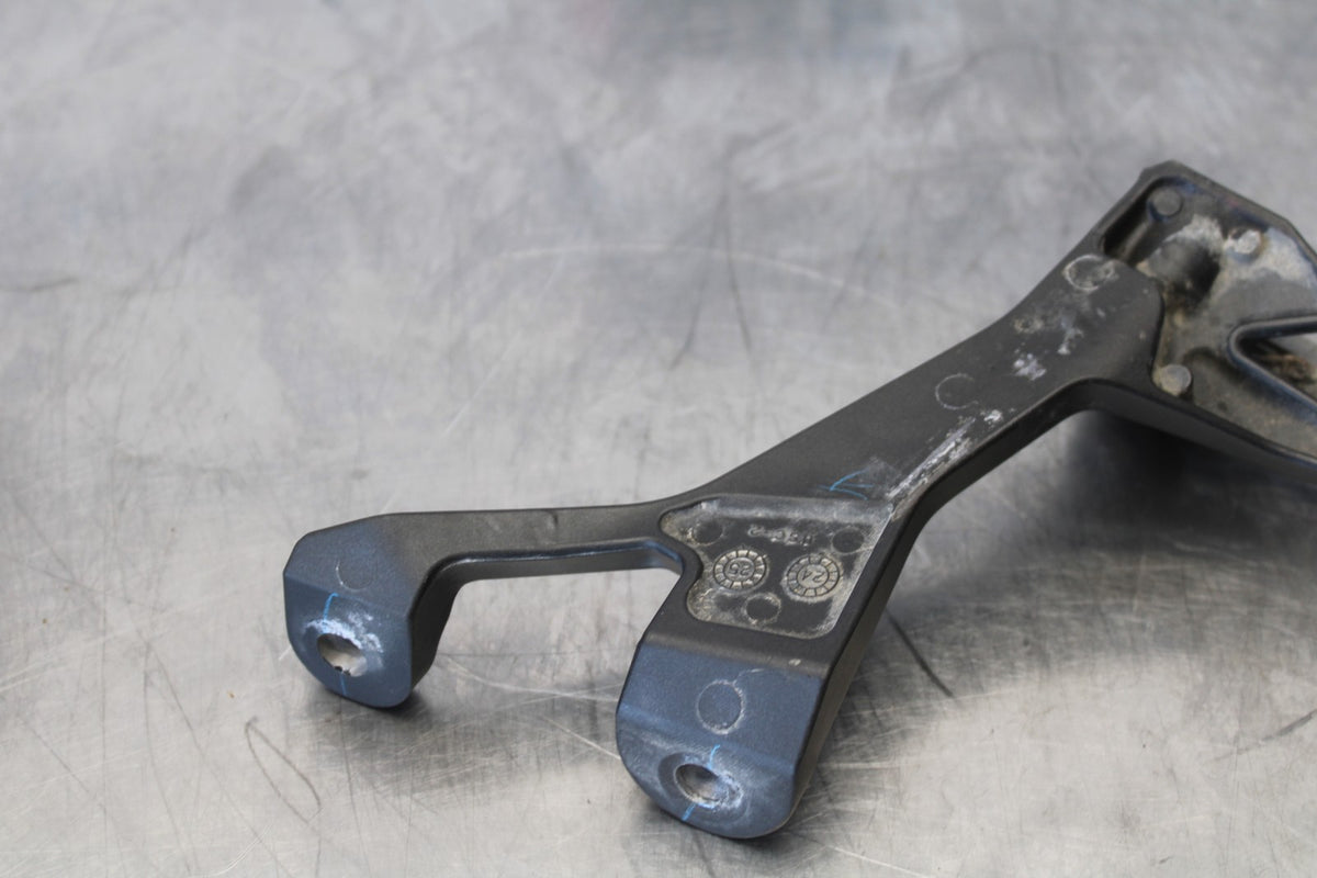 24-25 KAWASAKI NINJA 500 ABS LEFT REAR BACK PASSENGER PEG BB899