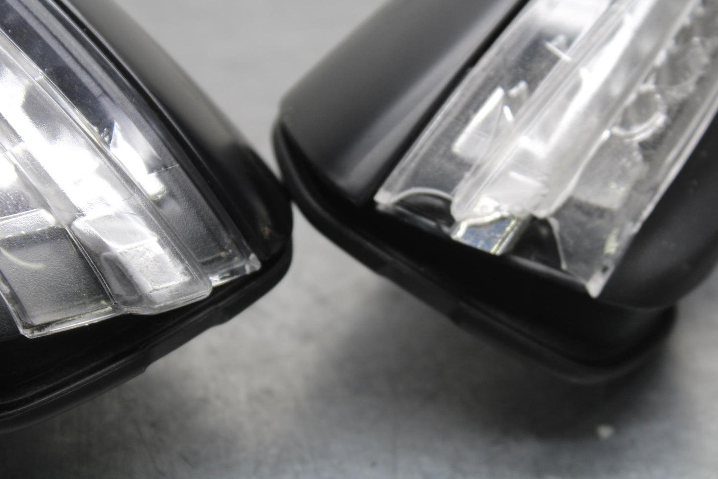 20-23 APRILIA RS660 PAIR LEFT RIGHT REARVIEW MIRRORS SET BB643