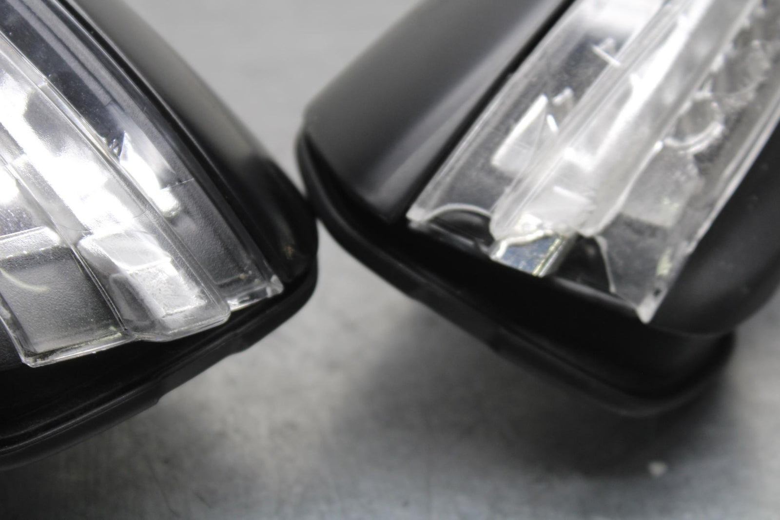 20-23 APRILIA RS660 PAIR LEFT RIGHT REARVIEW MIRRORS SET BB643