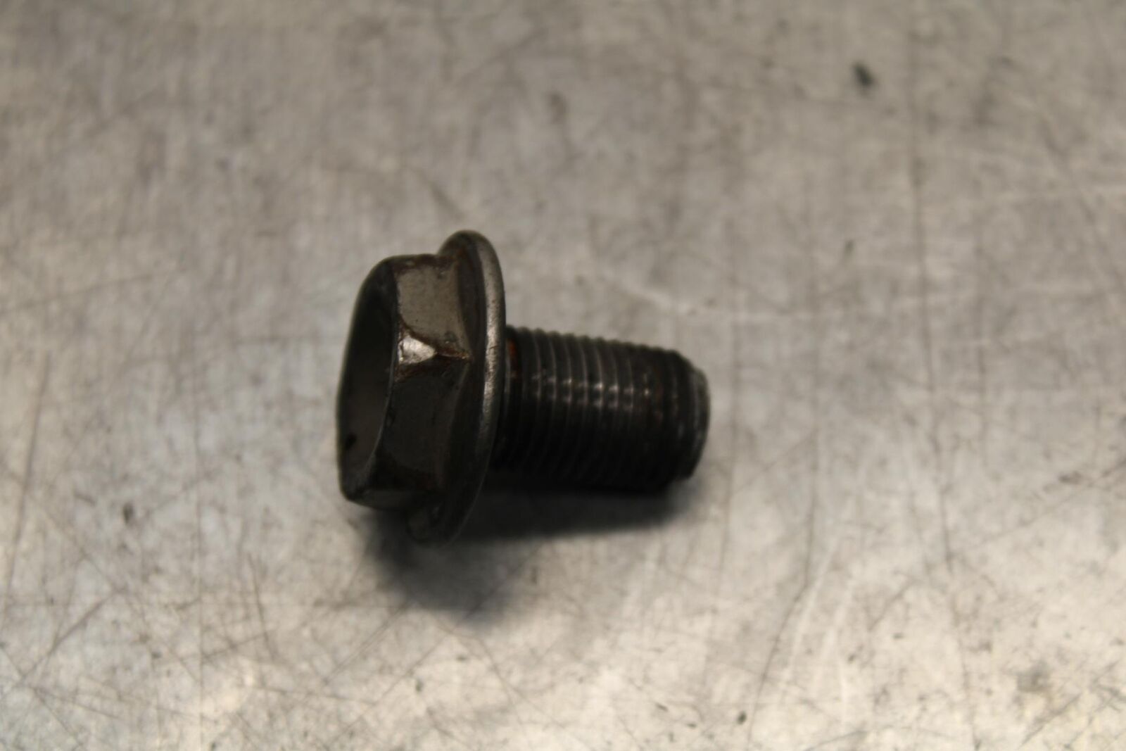 05 YAMAHA YZF R6S FRONT WHEEL RIM AXLE PIVOT BOLT BB600