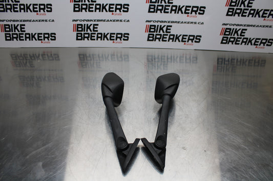 19 YAMAHA YZF R3 REAR VIEW MIRROR SET PAIR MIRRORS BB378