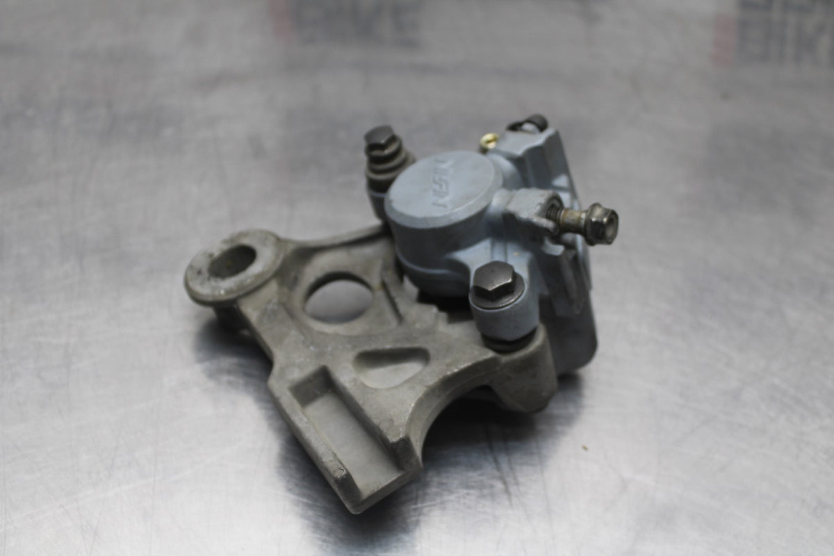 01-06 HONDA CBR600F4I REAR BACK BRAKE CALIPER W MOUNT BRACKET BB778