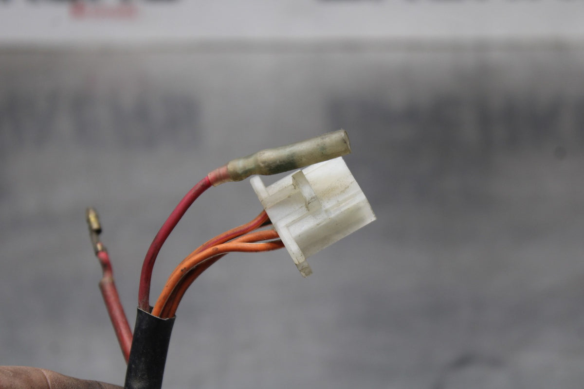 78-79 SUZUKI GS1000 RELAY ASSEMBLY FUSE BOX BB787