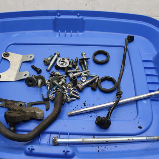 2008 Suzuki GSXR600 MISCELLANEOUS BOLTS HARDWARE MOTOR SCREWS BB593
