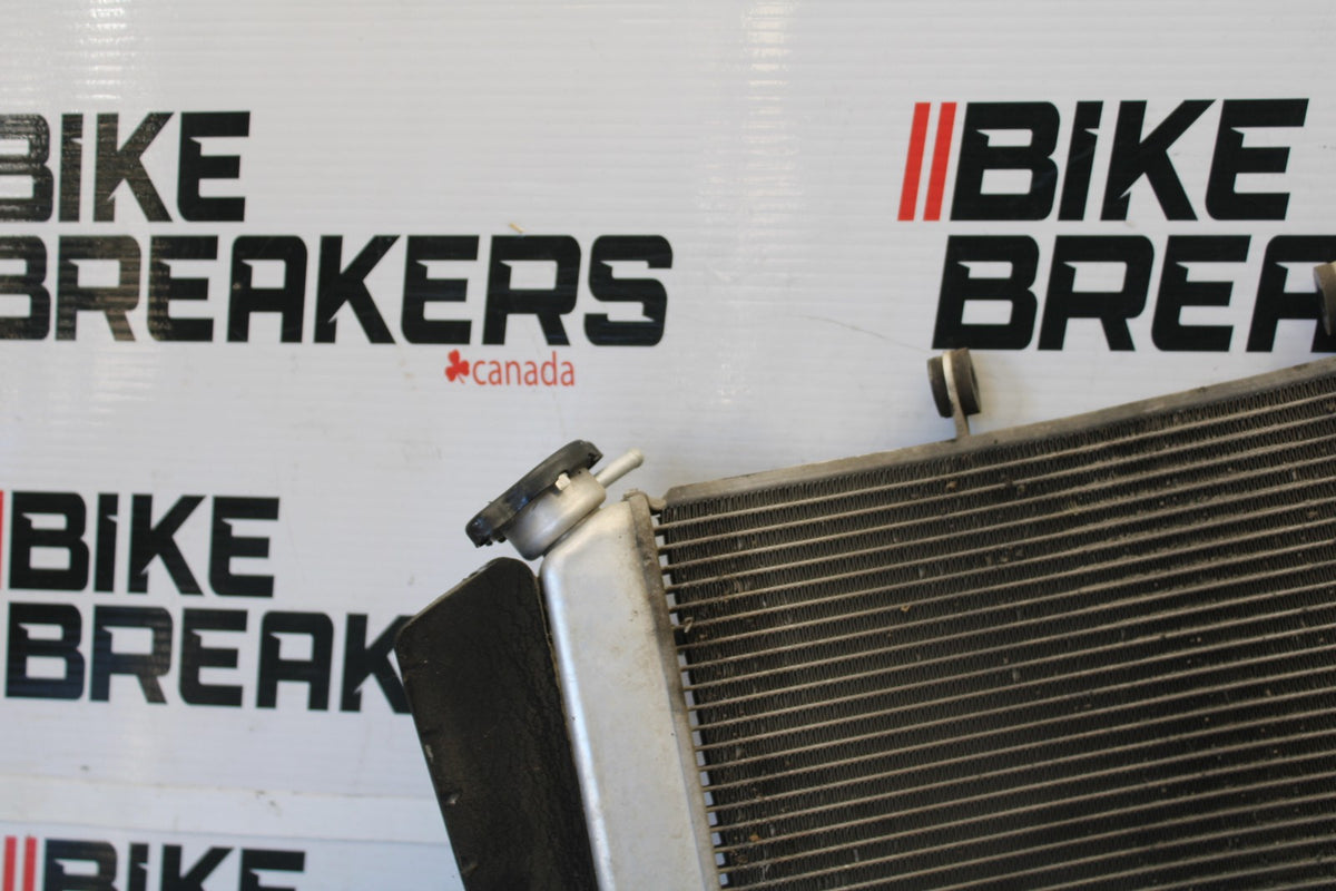 07-08 KAWASAKI NINJA ZX6R ENGINE RADIATOR MOTOR COOLER COOLING RADIATER BB937