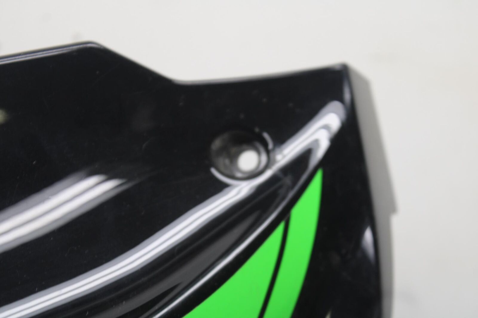 2016 Kawasaki Ninja ZX10R ZX1000 ABS KRT Edition LEFT GAS TANK FUEL PANEL BB86