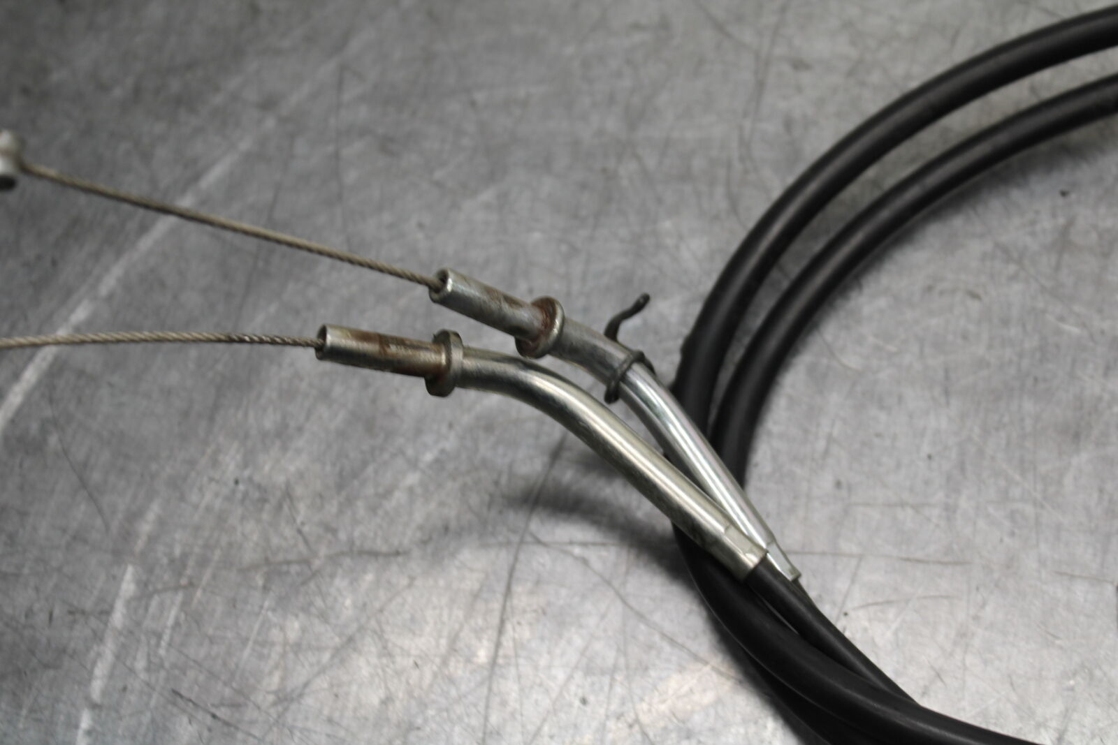 12-13 KAWASAKI Z1000 THROTTLE CABLES LINES BB743