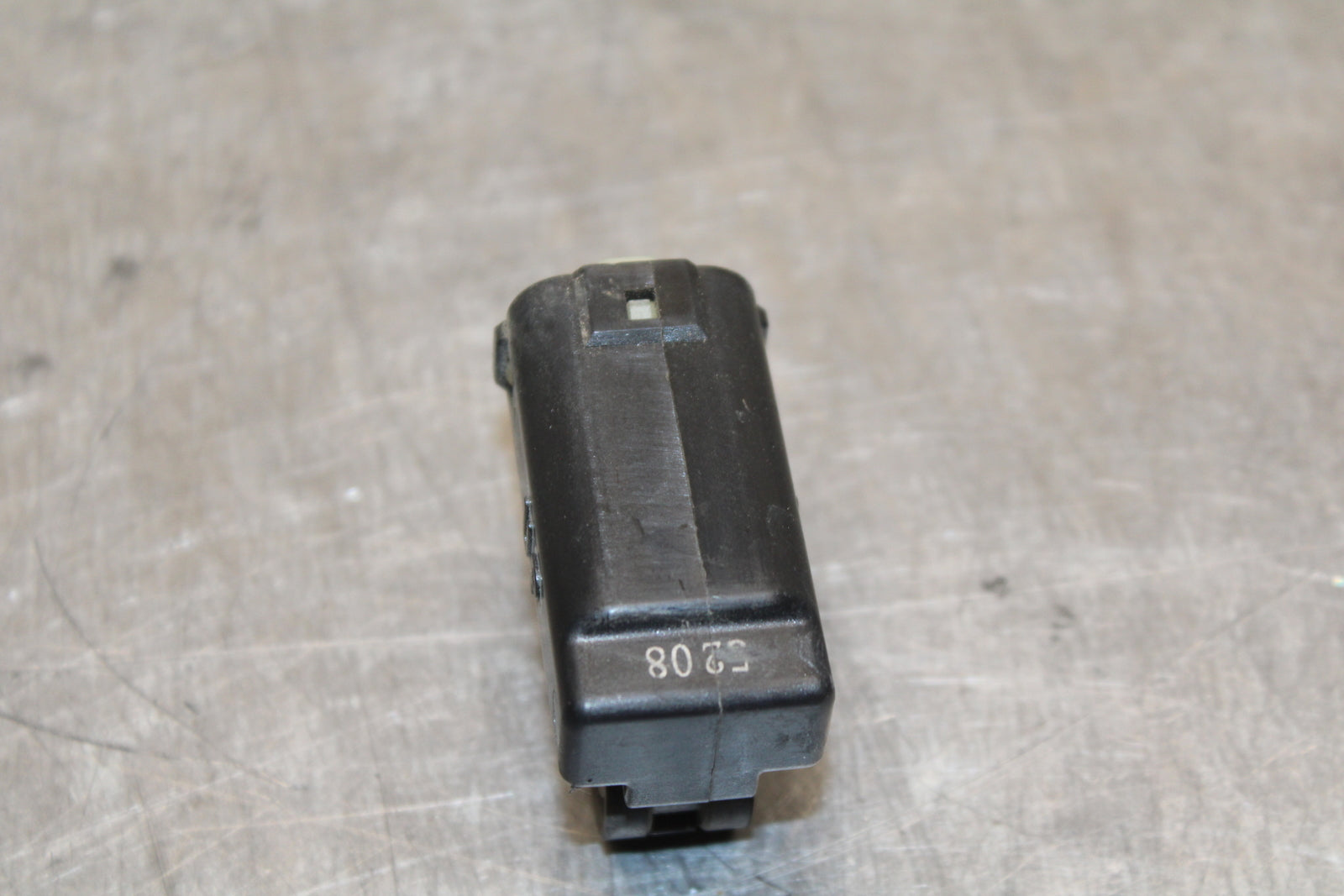 03-05 YAMAHA YZF R6  TIP OVER BANK ANGLE CRASH SENSOR SWITCH  BB132