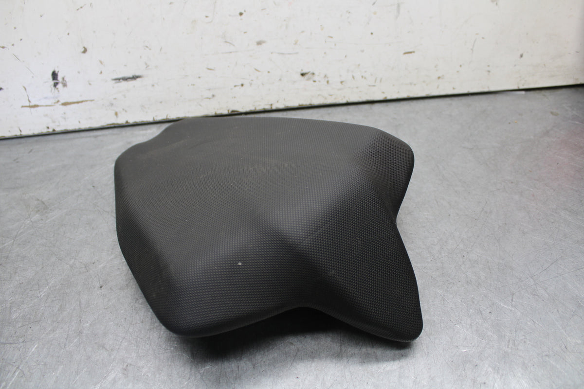 20-23 APRILIA RS660 REAR BACK PASSENGER TANDEM SEAT PAD SADDLE PILLION  BB667