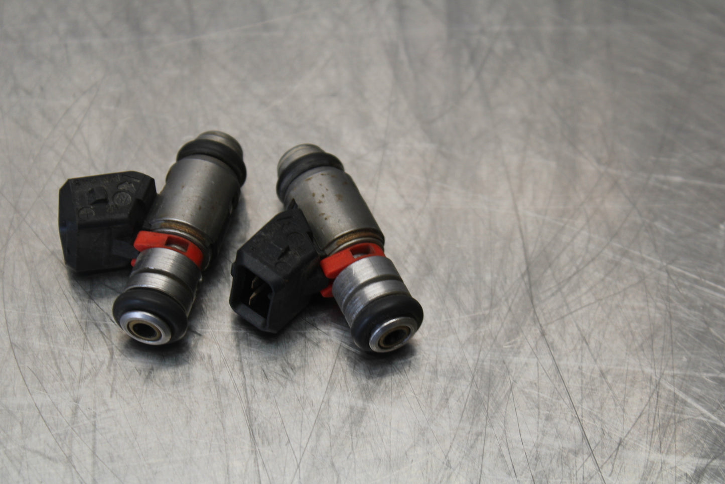 08 MOTO GUZZI BREVA 750 FUEL INJECTOR SET PAIR BB154