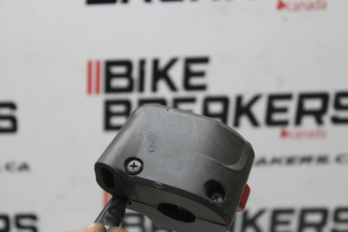 09 KAWASAKI NINJA 250R RIGHT CLIP ON HANDLE KILL OFF START SWITCH SWITCHES BB824