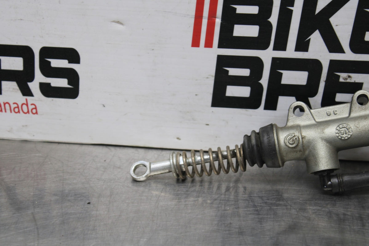16 DUCATI 959 PANIGALE REAR BACK BRAKE MASTER CYLINDER W RESERVOIR BB912