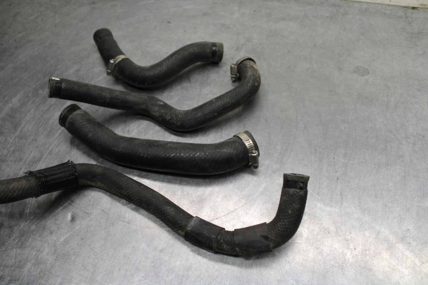 05-08 KAWASAKI VULCAN 1500 VN1500N CLASSIC RADIATOR HOSES BB133