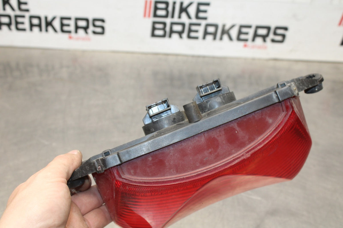 98-05 HONDA SUPER HAWK 1000 VTR1000F REAR TAIL TAILLIGHT BACK BRAKE LIGHT BB924
