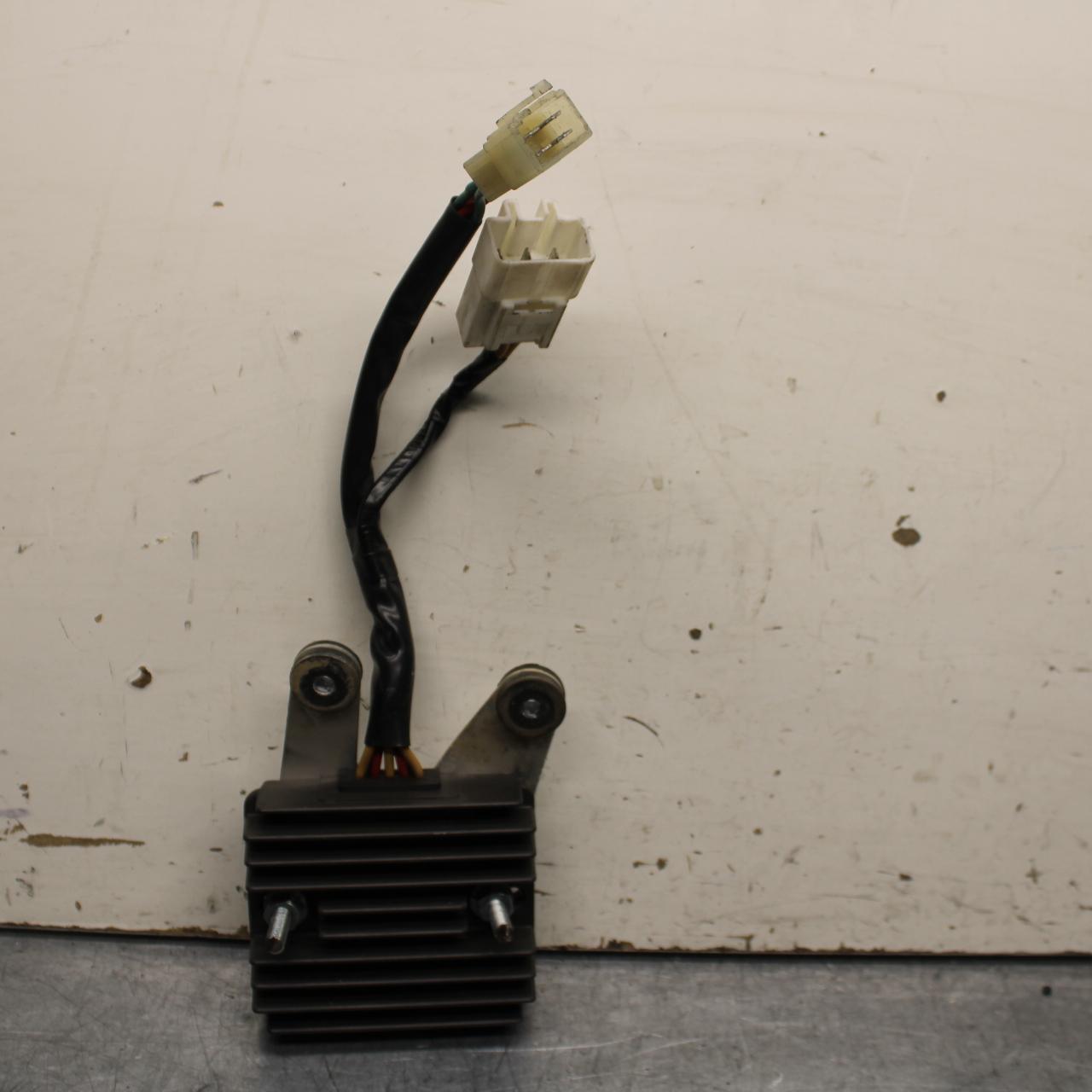 03-04 HONDA CBR600RR RECTIFIER VOLTAGE REGULATOR 31600-MEE-872 BB628