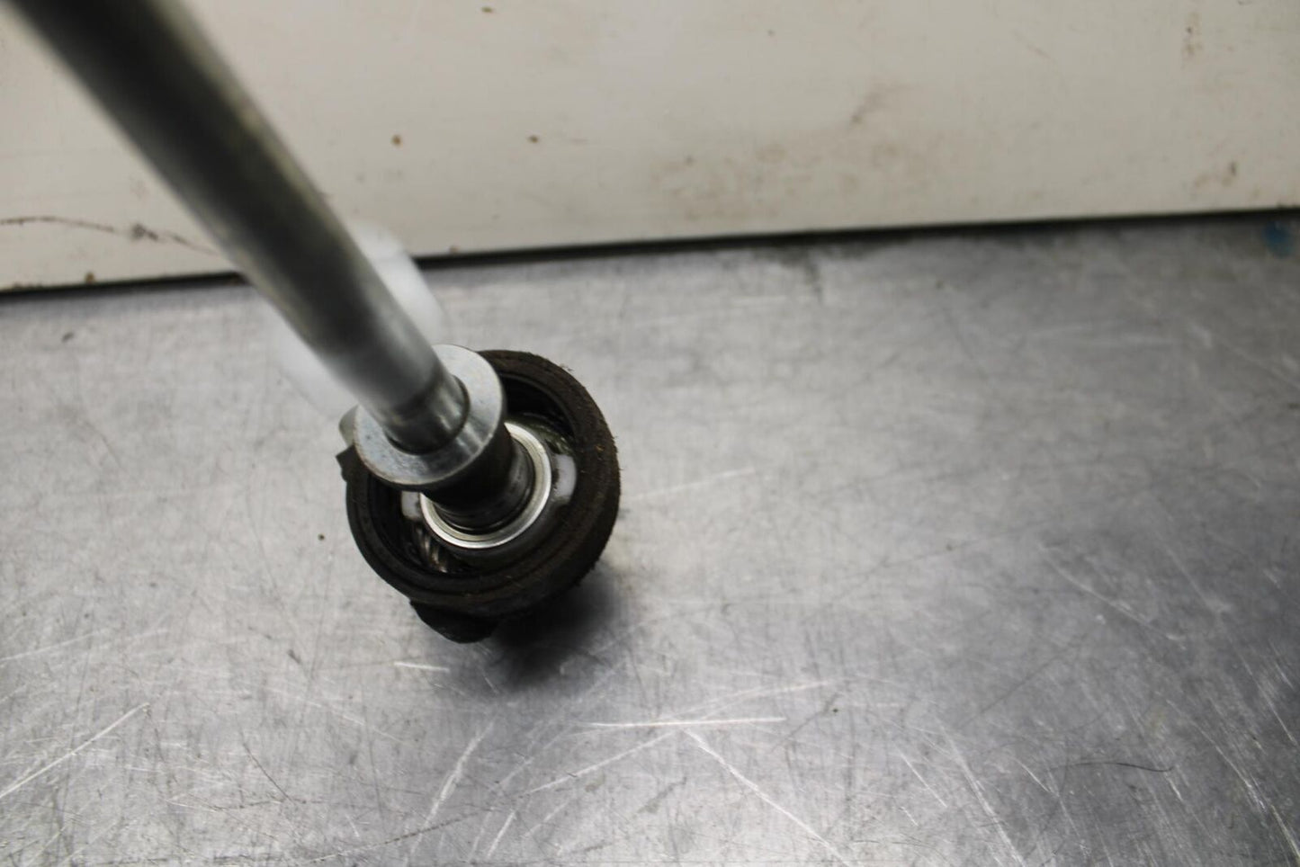 08-12 KAWASAKI NINJA 250R EX250J FRONT WHEEL RIM AXLE PIVOT BOLT BB612