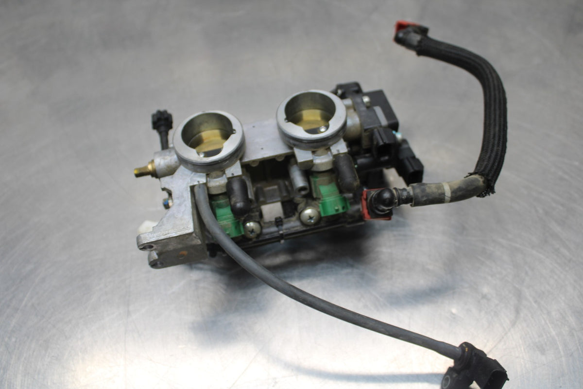 13-17 KAWASAKI NINJA 300 MAIN FUEL INJECTORS / THROTTLE BODIES BB429