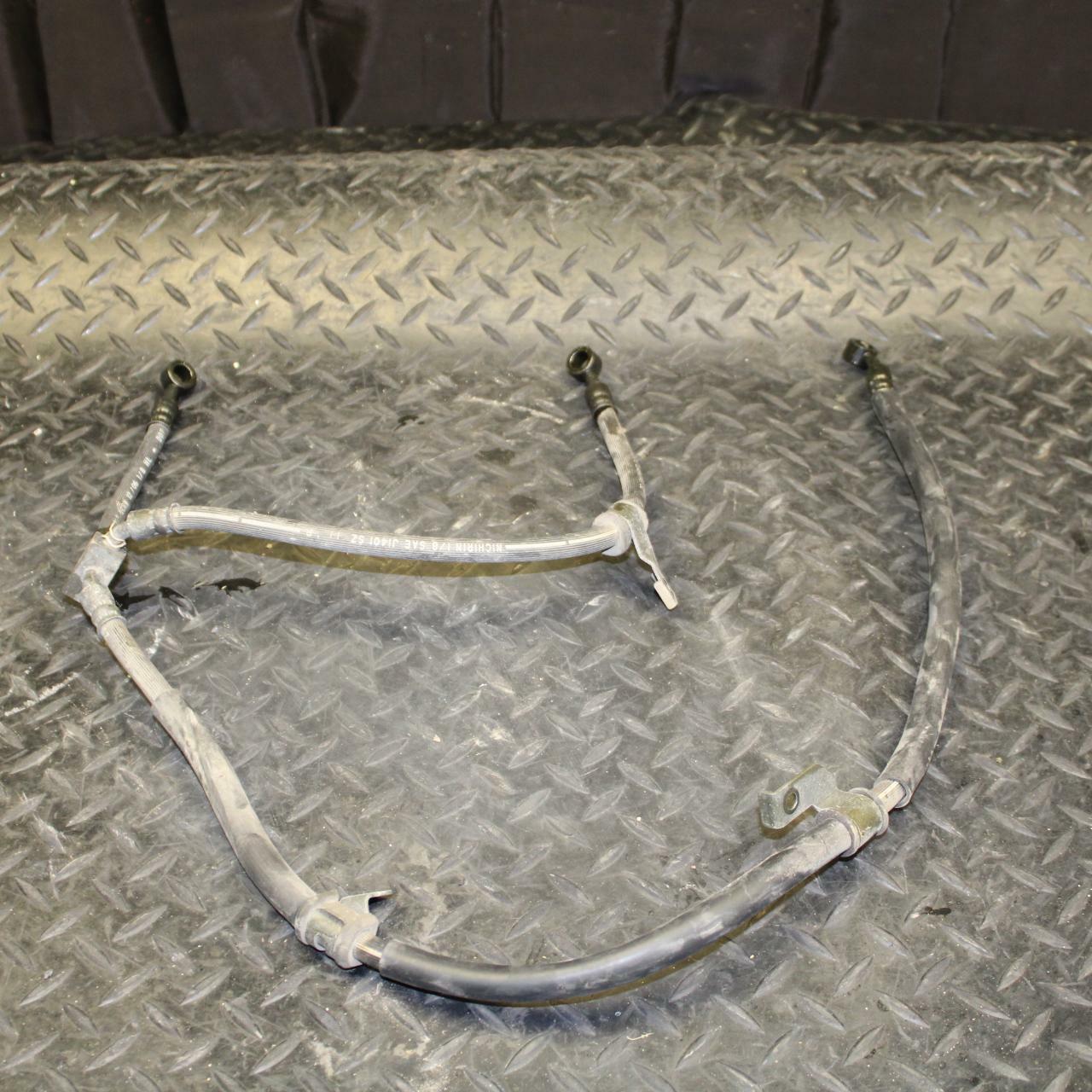 07 SUZUKI BURGMAN 650 FRONT BRAKE CALIPER HOSES LINES BB183