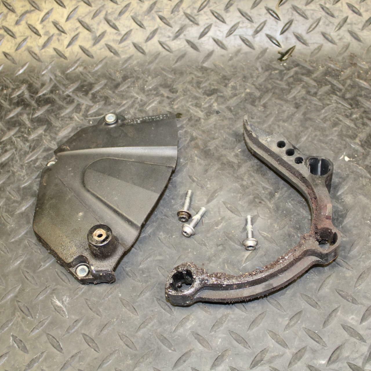 08-09 YAMAHA YZF R6S ENGINE SPROCKET COVER BB178
