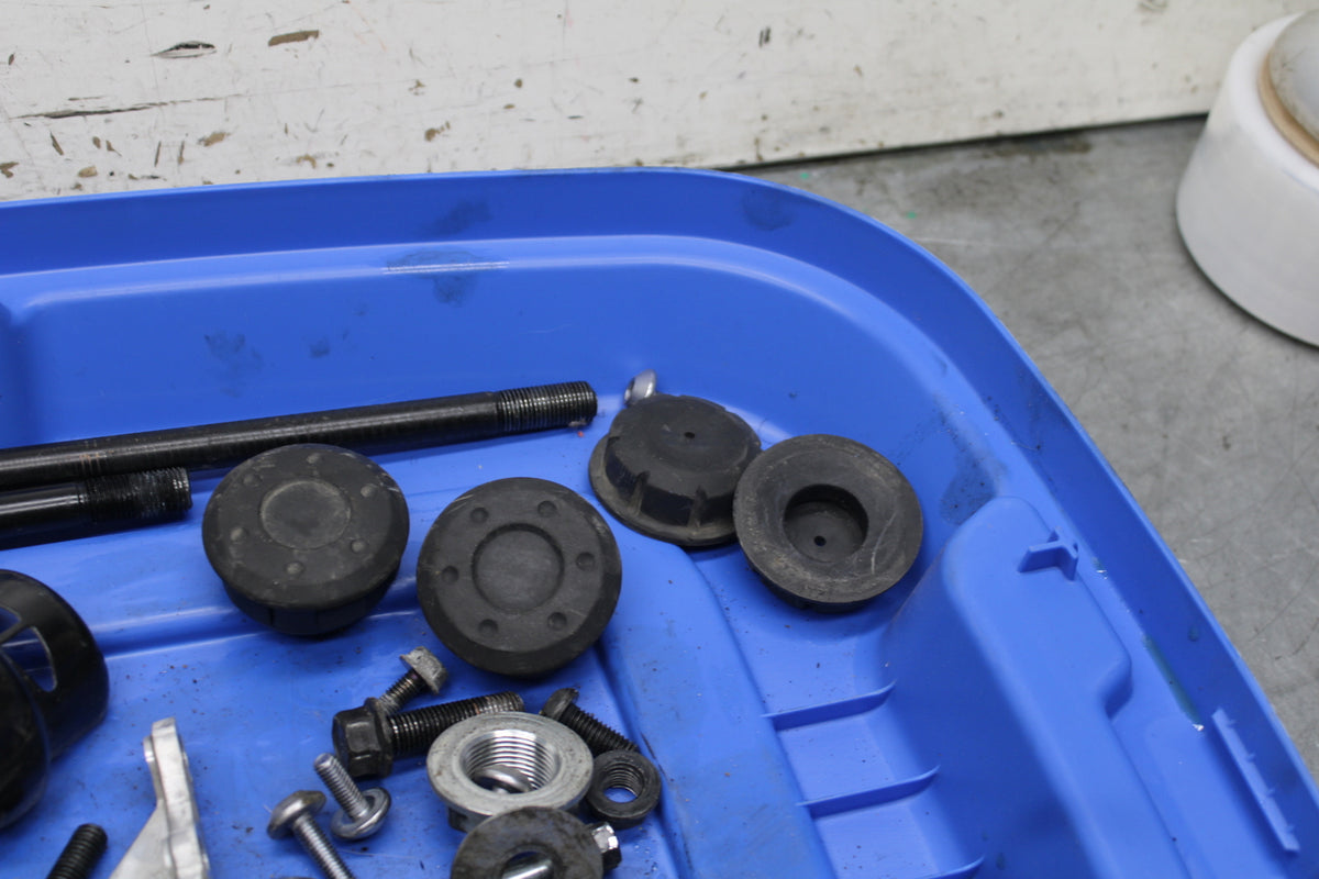 17-24 YAMAHA BOLT XVS950 MOUNTING BOLTS HARDWARE MOTOR SCREWS BB729