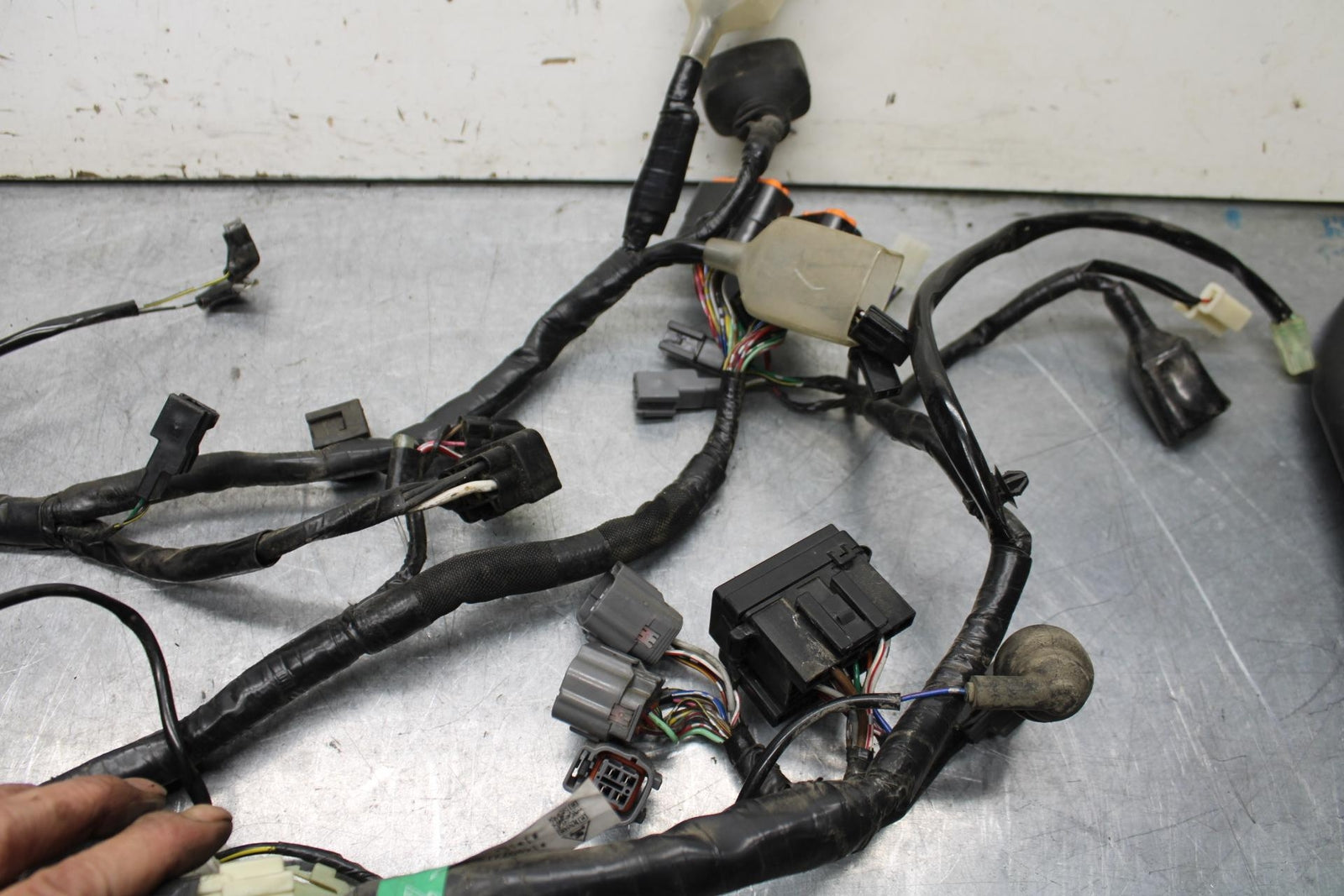 15-16 KAWASAKI EX300 MAIN ENGINE WIRING HARNESS MOTOR WIRE LOOM BB635