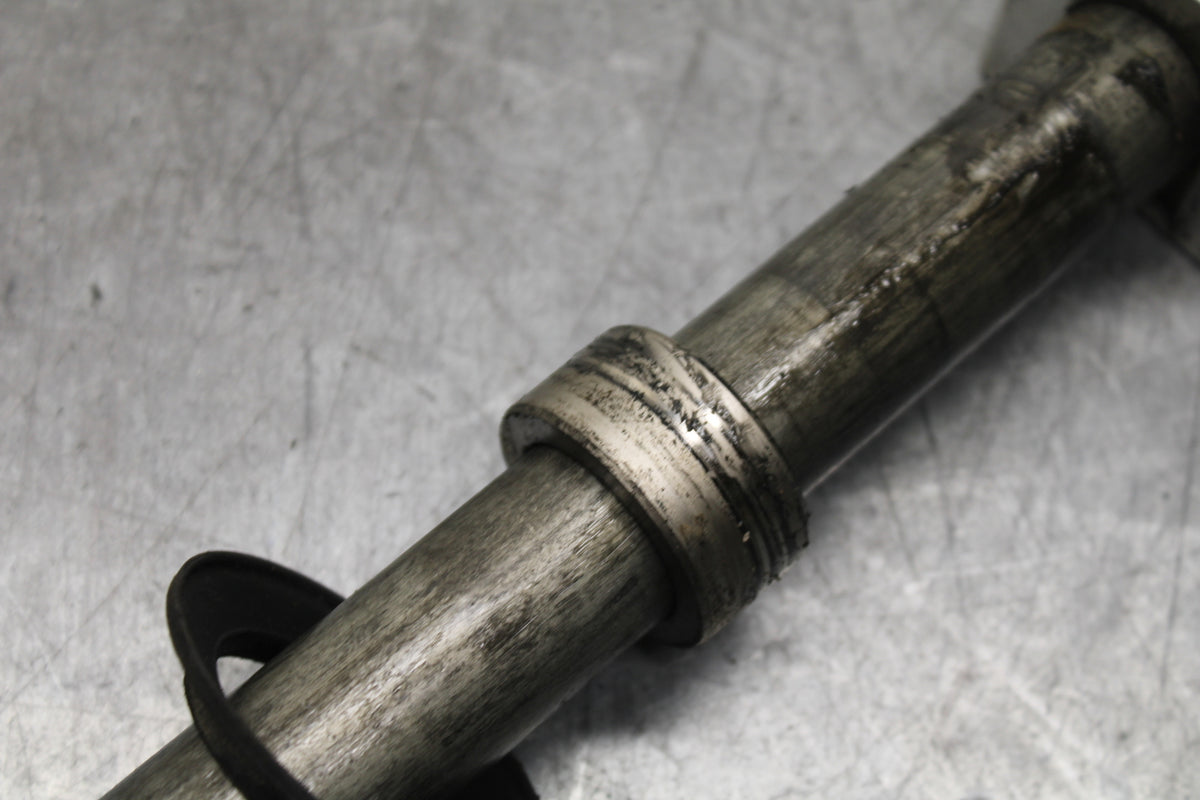 07-08 YAMAHA YZF R1 REAR AXLE BACK WHEEL RIM PIVOT BOLT AXEL BB724
